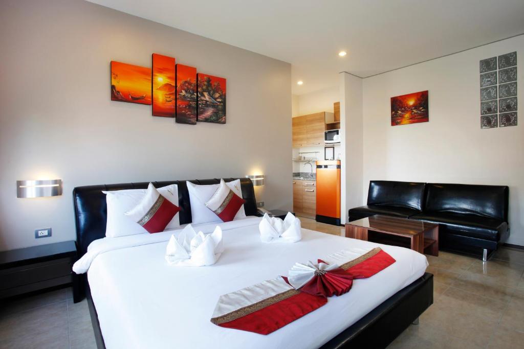 U Sabai Living Hotel Patong Room photo