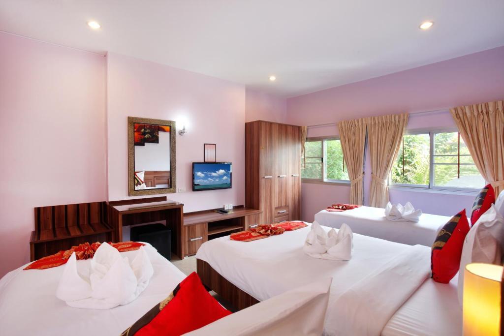 U Sabai Living Hotel Patong Room photo